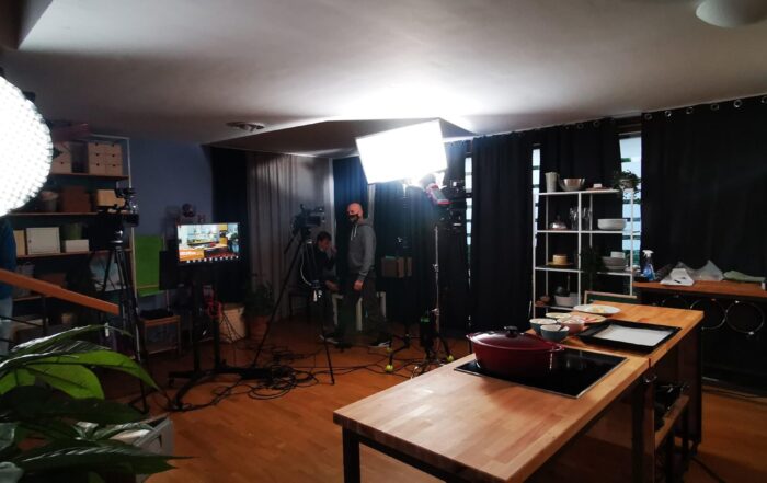 scena na snemanju Shoppster oglasa z Boštjan Palčič iz Gastrofuzija