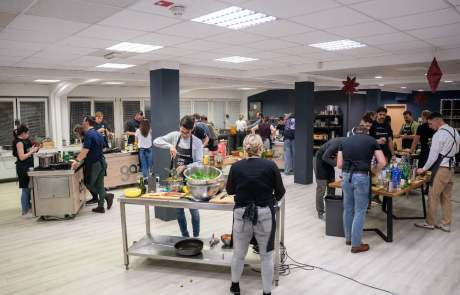prostor za najem s profesionalno kuhinjsko opremo